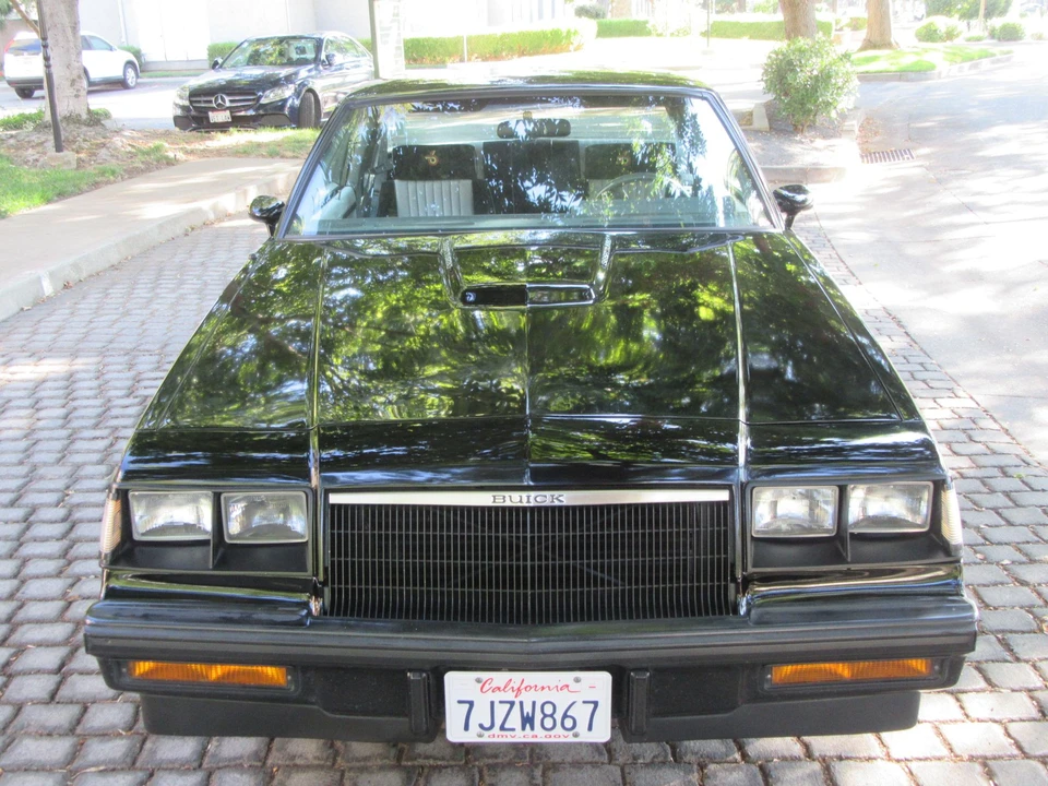 1987 Buick Grand National - Image 31 of 31