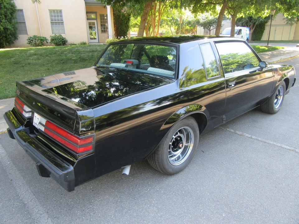 1987 Buick Grand National - Image 21 of 31