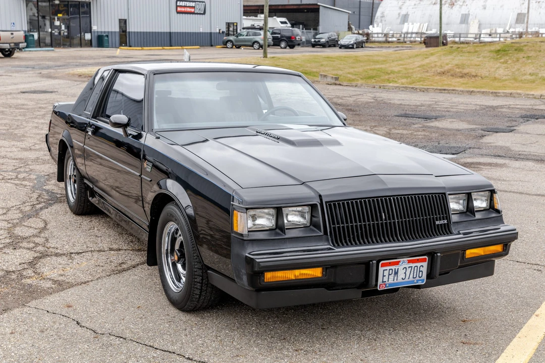1987 Buick Grand National - Image 10 of 31