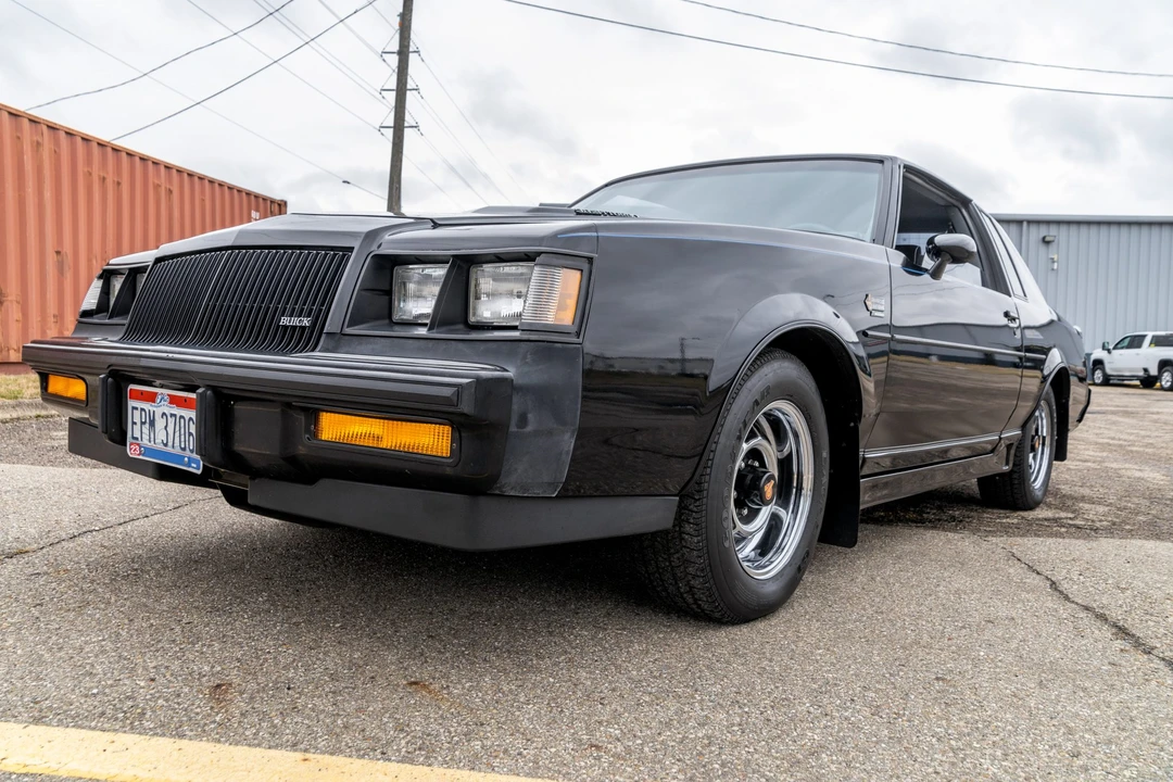 1987 Buick Grand National - Image 2 of 31