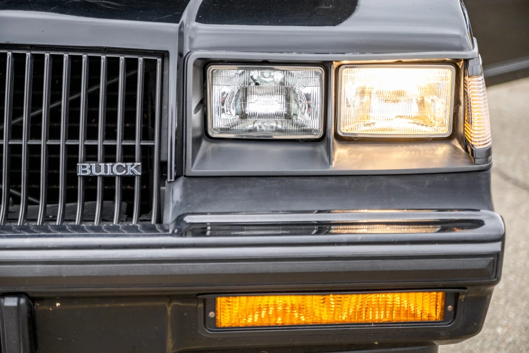 1987 Buick Grand National - Image 25 of 31