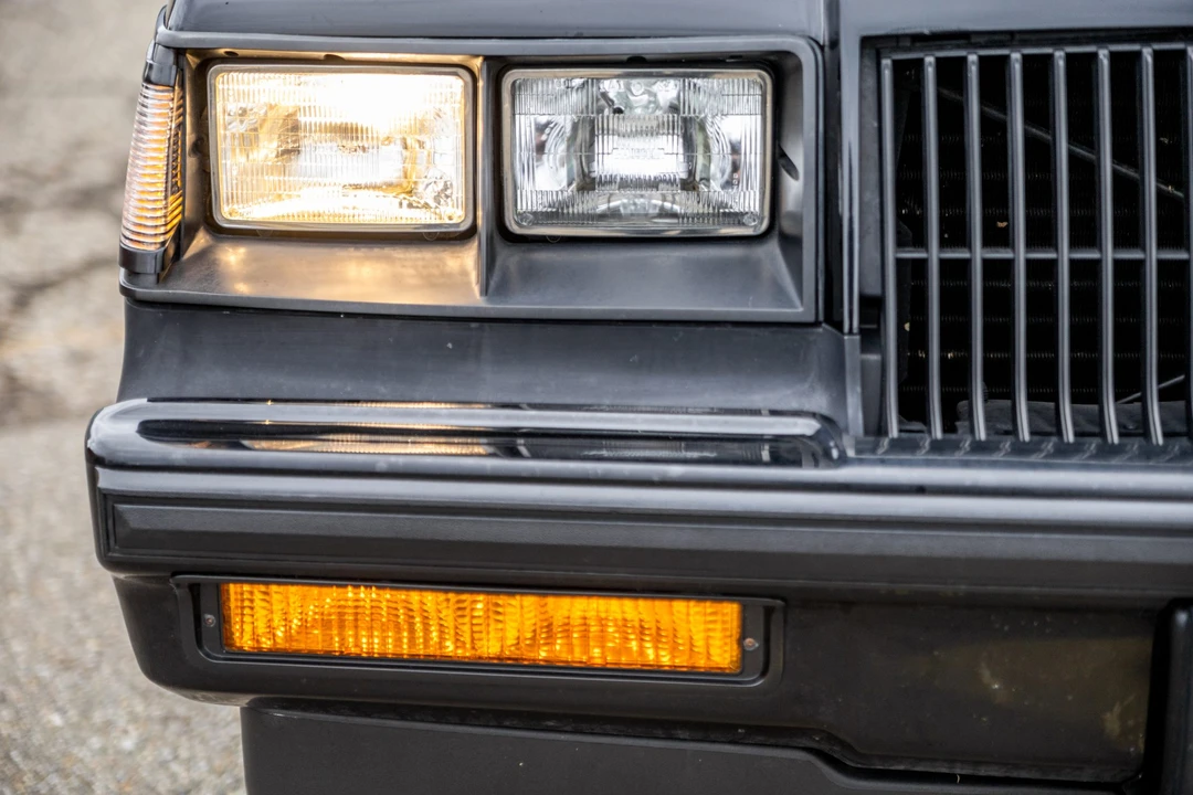 1987 Buick Grand National - Image 24 of 31