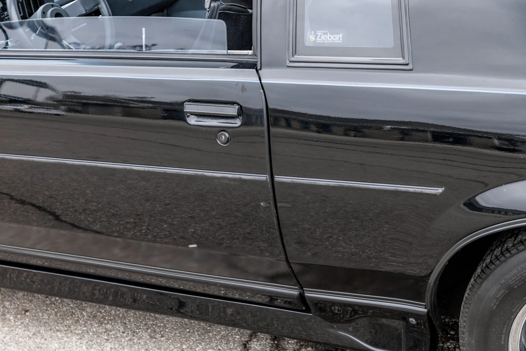 1987 Buick Grand National - Image 15 of 31