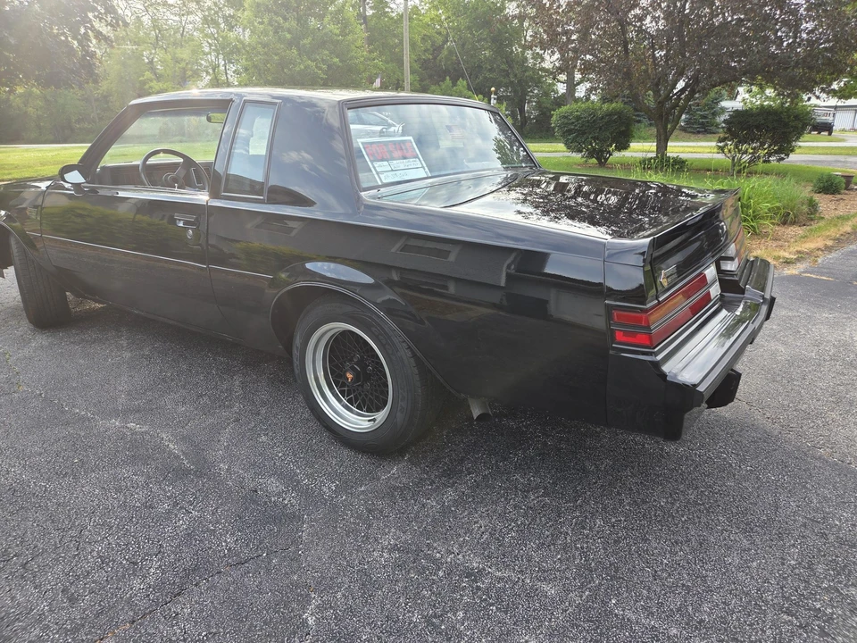 1987 Buick Grand National - Image 10 of 31