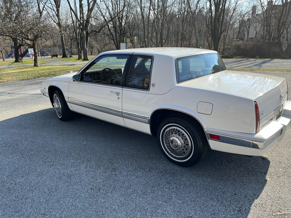 1987 Cadillac Eldorado 11th Gen - Image 15 of 31