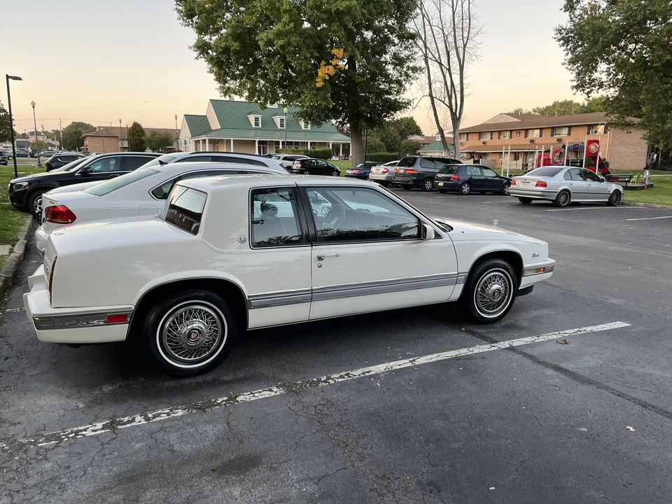 1987 Cadillac Eldorado 11th Gen - Image 9 of 31