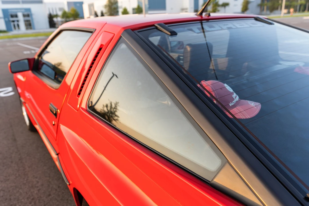 1987 Chrysler Conquest - Image 28 of 31
