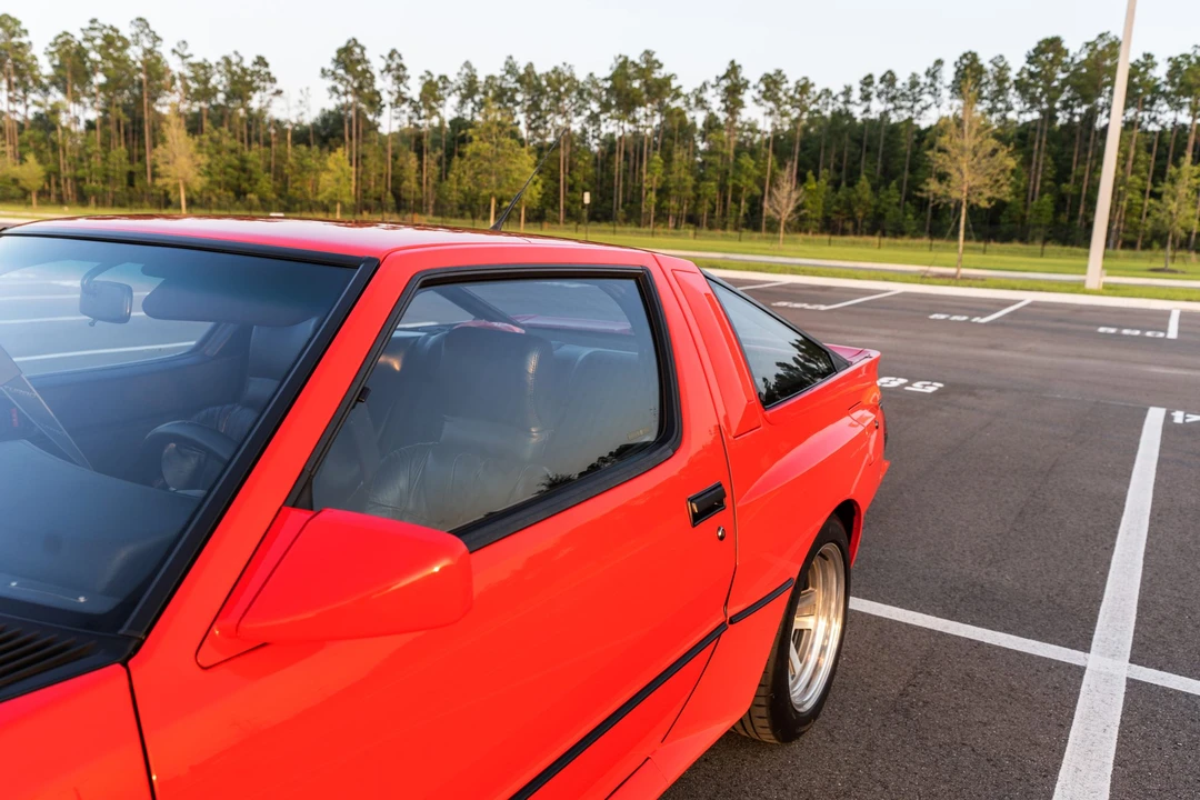 1987 Chrysler Conquest - Image 25 of 31