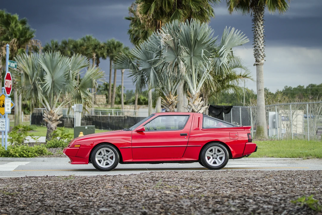 1987 Chrysler Conquest - Image 8 of 31