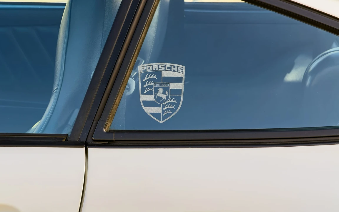 1987 Porsche 911 Carrera 3.2 - Image 28 of 31