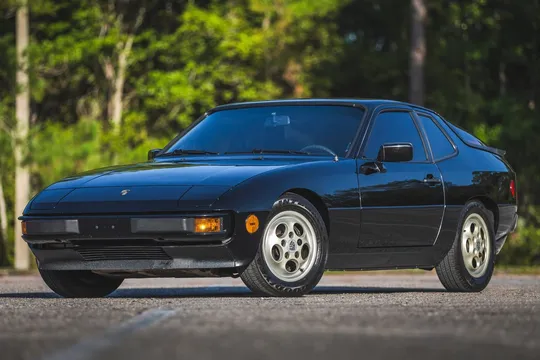 1987 Porsche 924S 5-Speed