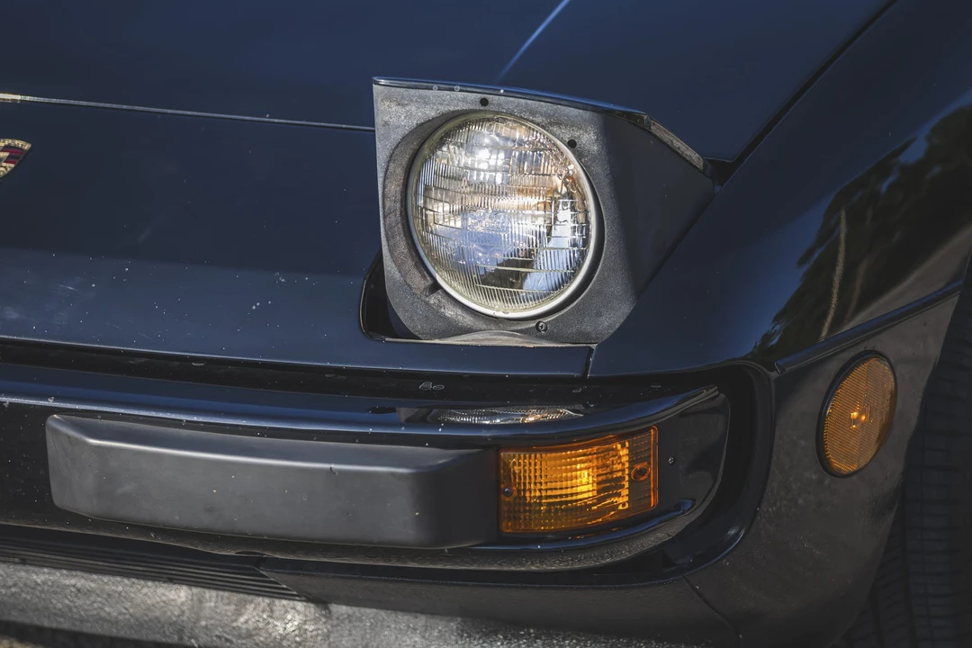 1987 Porsche 924 S - Image 26 of 31