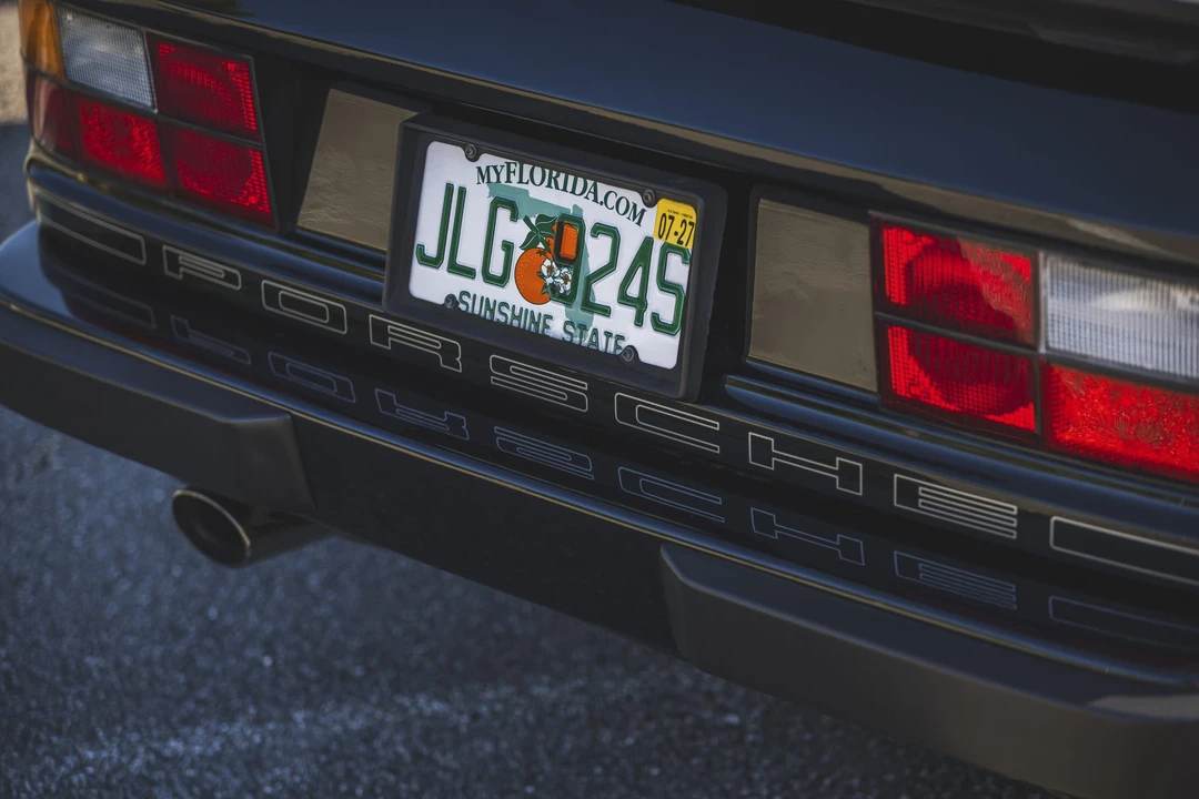 1987 Porsche 924 S - Image 30 of 31