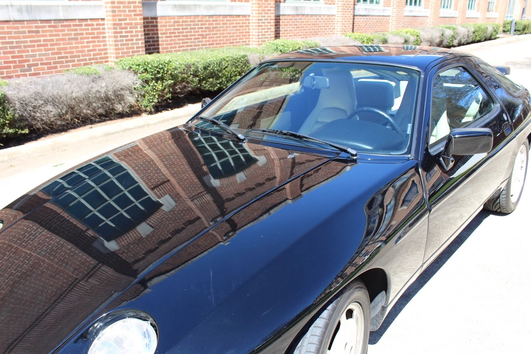 1987 Porsche 928 S4 - Image 16 of 31