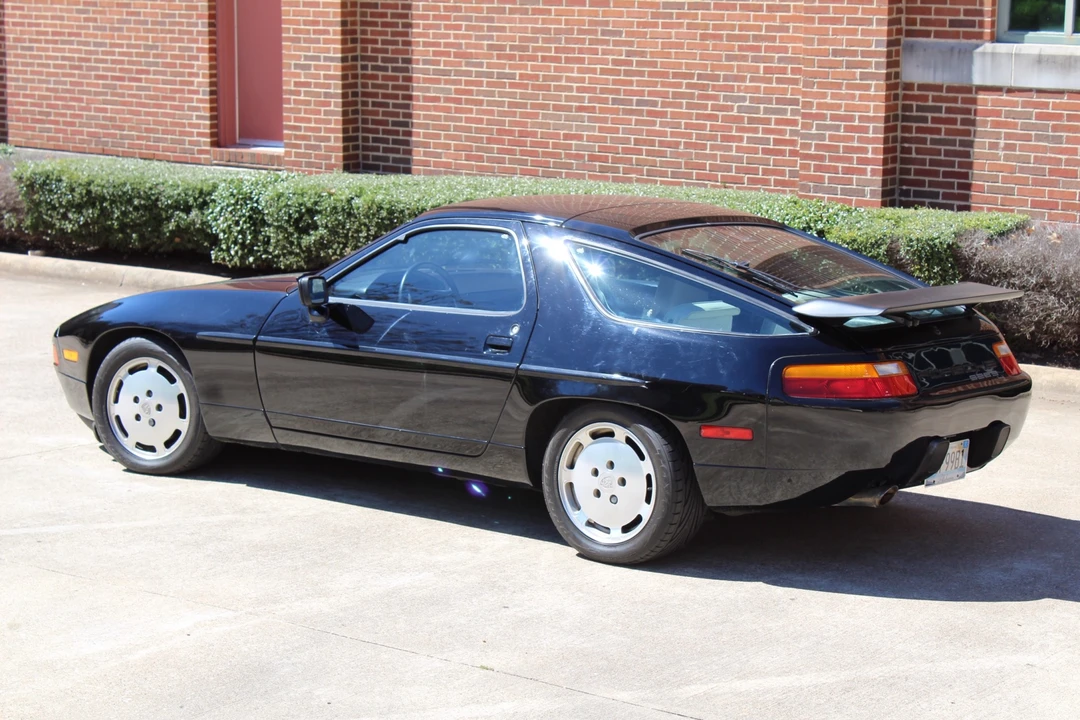 1987 Porsche 928 S4 - Image 5 of 31
