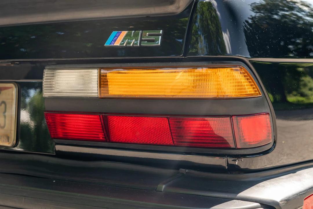 1988 BMW E28 M5 - Image 20 of 31