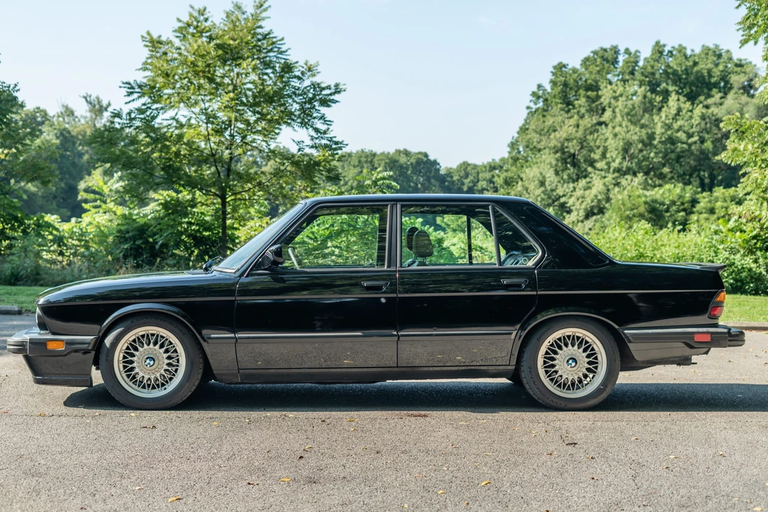1988 BMW E28 M5 - Image 9 of 31