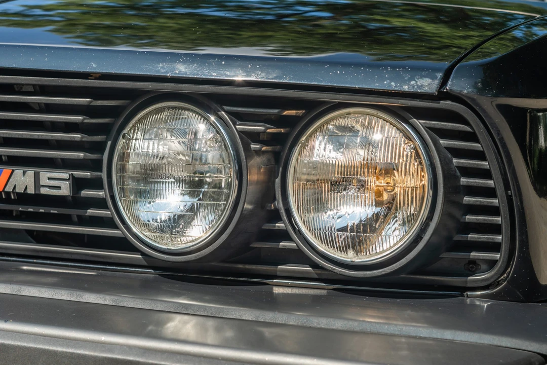 1988 BMW E28 M5 - Image 18 of 31