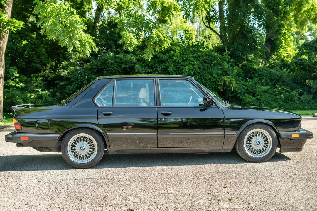 1988 BMW E28 M5 - Image 5 of 31