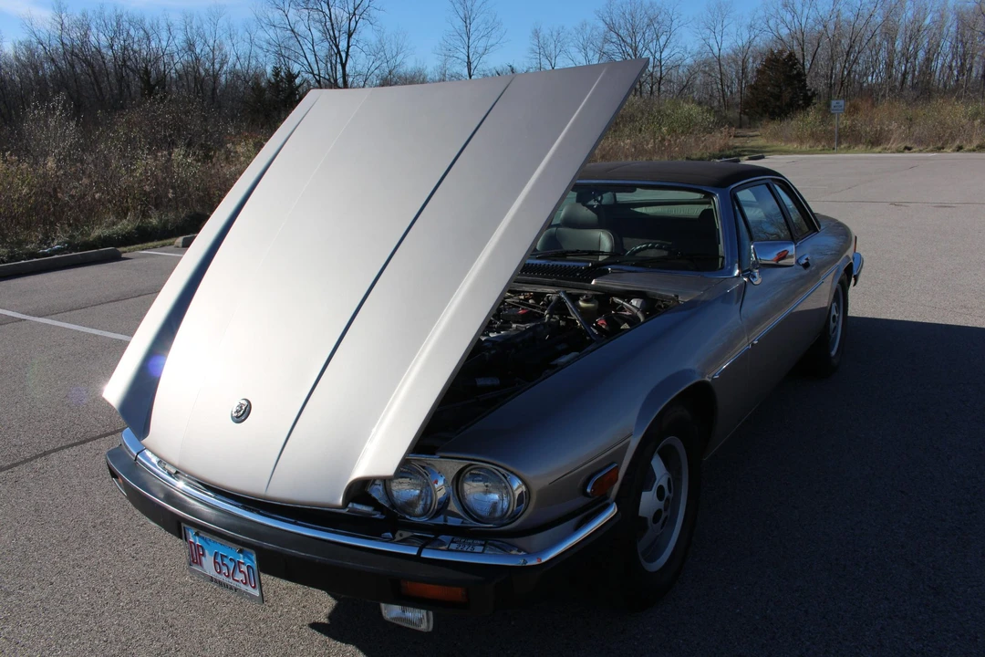 1988 Jaguar XJS Convertible - Image 12 of 31