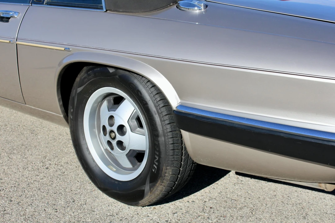 1988 Jaguar XJS Convertible - Image 15 of 31
