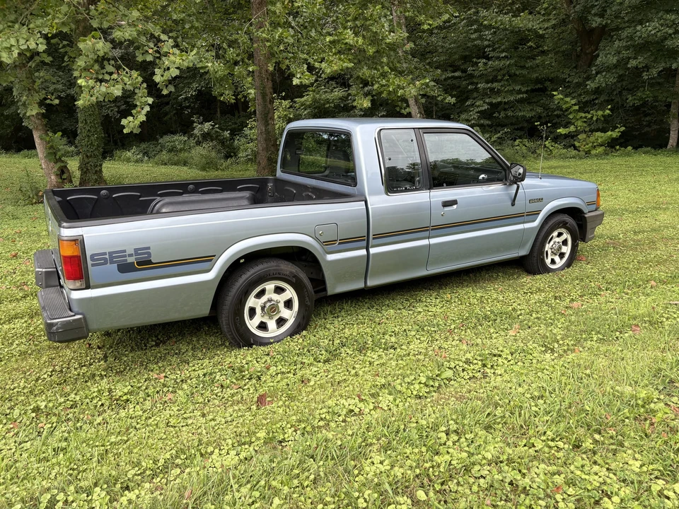 1988 Mazda B Series 4th Gen - Image 14 of 31