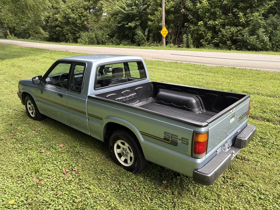 1988 Mazda B Series 4th Gen - Image 25 of 31