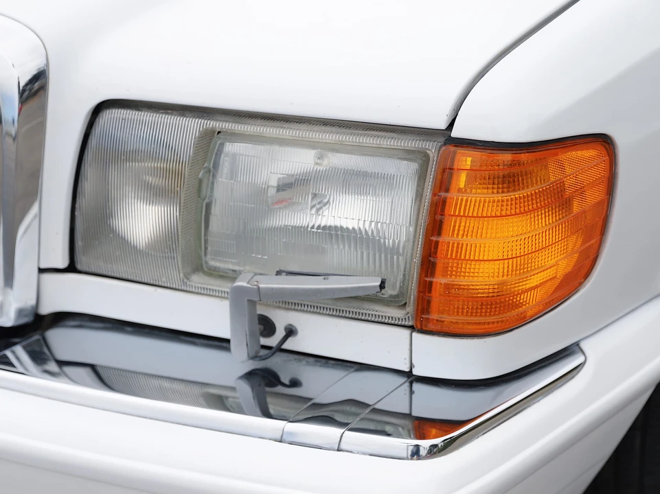 1988 Mercedes-Benz W126 S-Class Sedan - Image 23 of 31