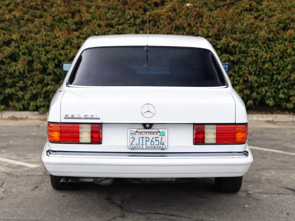 1988 Mercedes-Benz W126 S-Class Sedan - Image 12 of 31