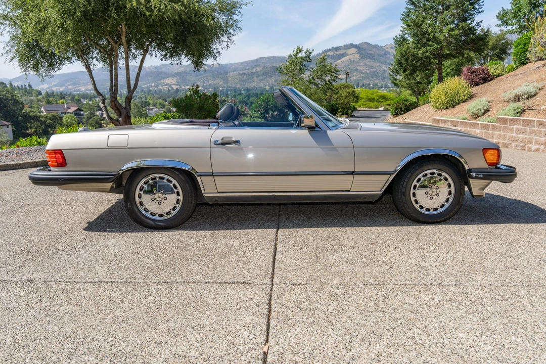 1988 Mercedes-Benz R107 SL-Class - Image 7 of 31