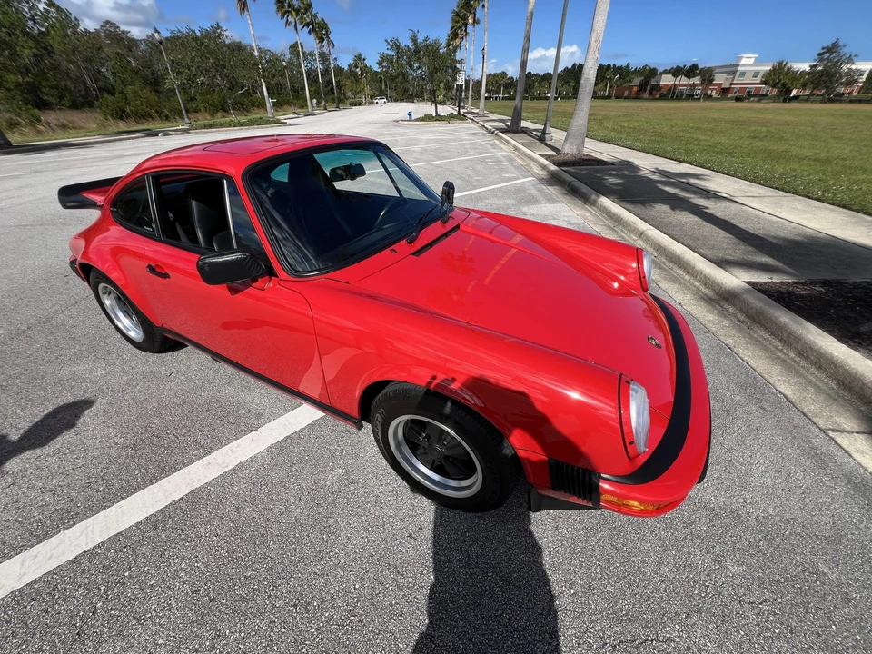 1988 Porsche 911 Carrera 3.2 - Image 4 of 31