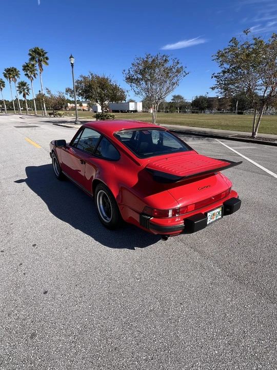 1988 Porsche 911 Carrera 3.2 - Image 29 of 31