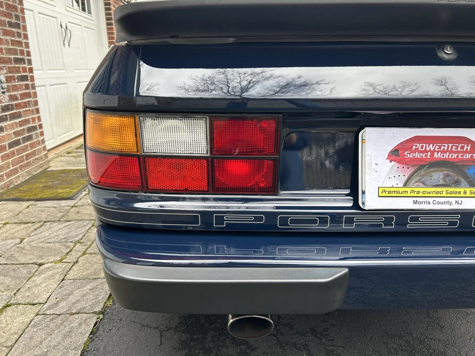 1988 Porsche 924 S - Image 26 of 31