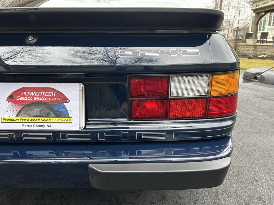 1988 Porsche 924 S - Image 27 of 31