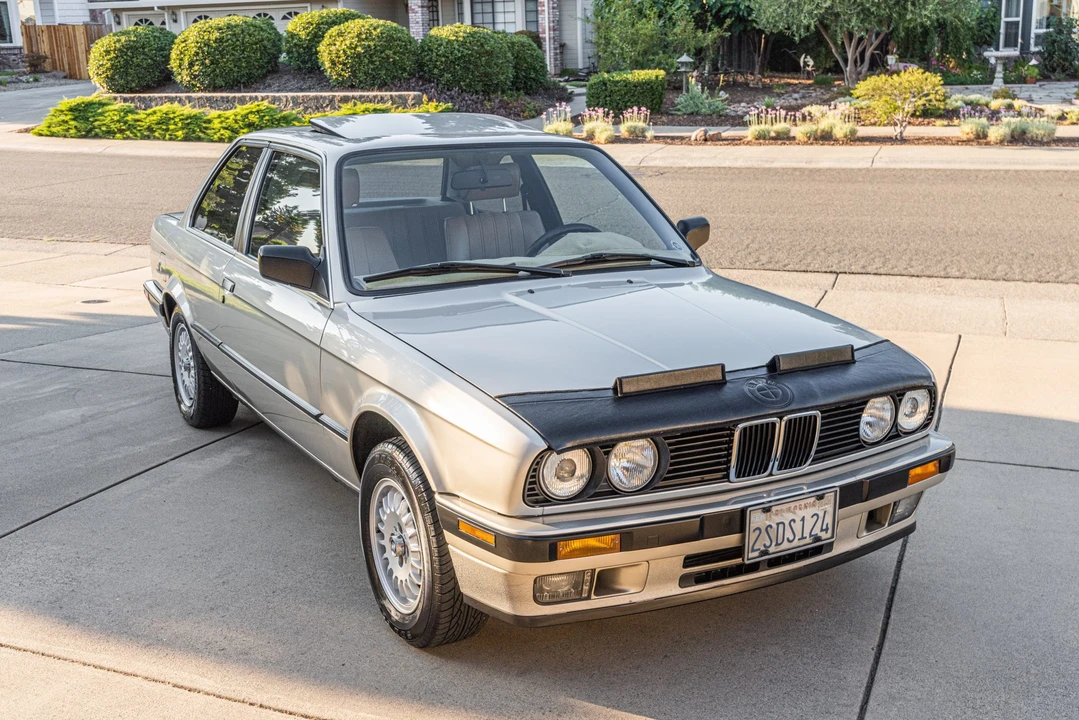 1989 BMW E30 3 Series - Image 11 of 31