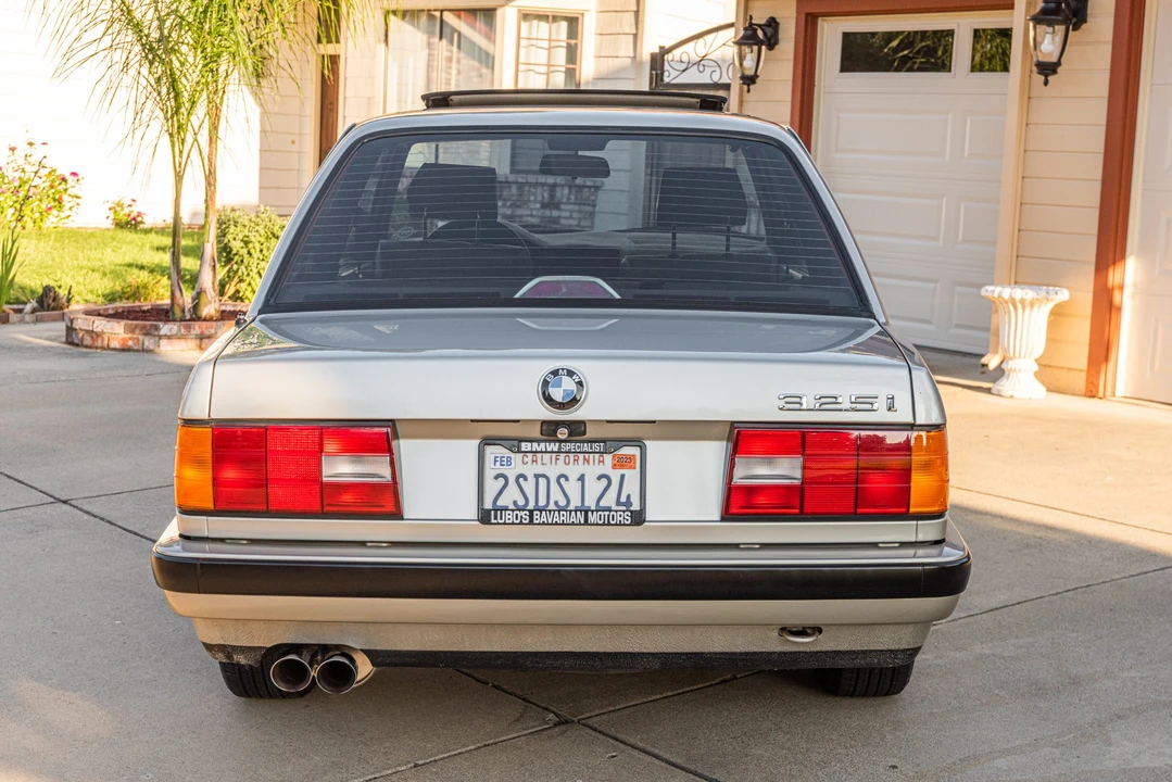 1989 BMW E30 3 Series - Image 8 of 31