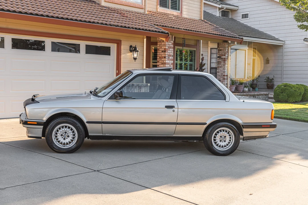 1989 BMW E30 3 Series - Image 6 of 31