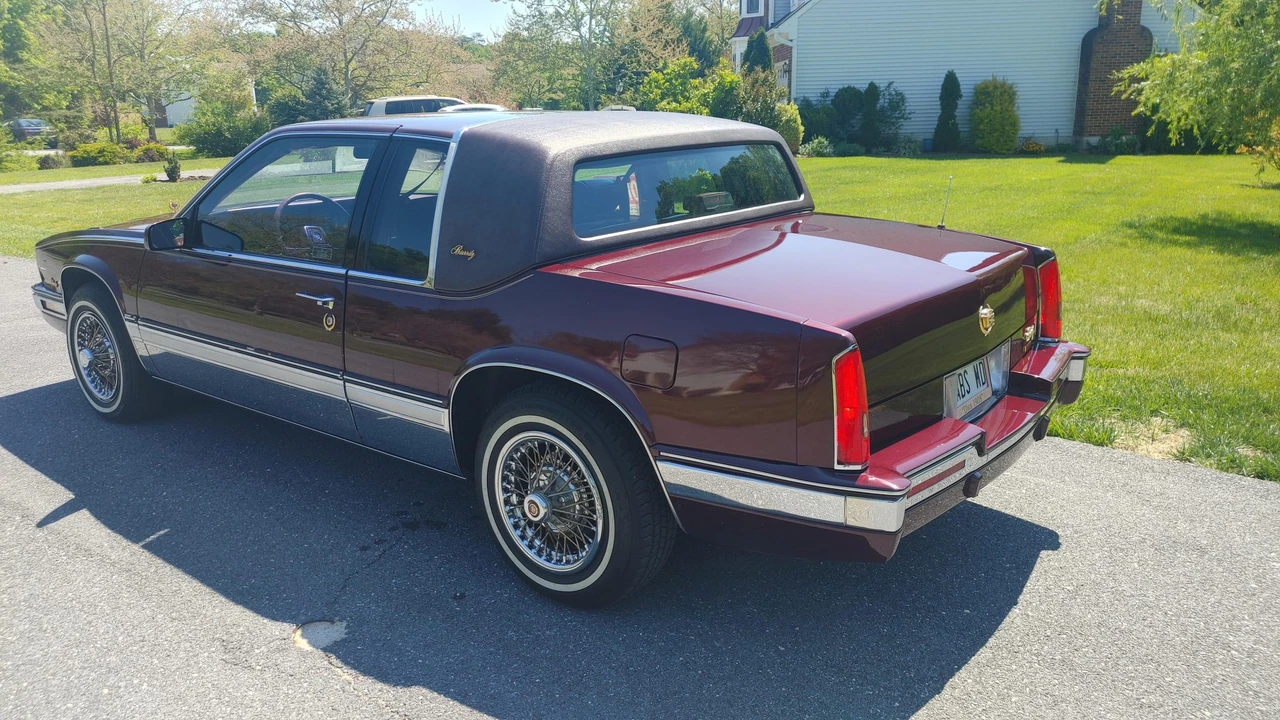 1989 Cadillac Eldorado 11th Gen - Image 8 of 31