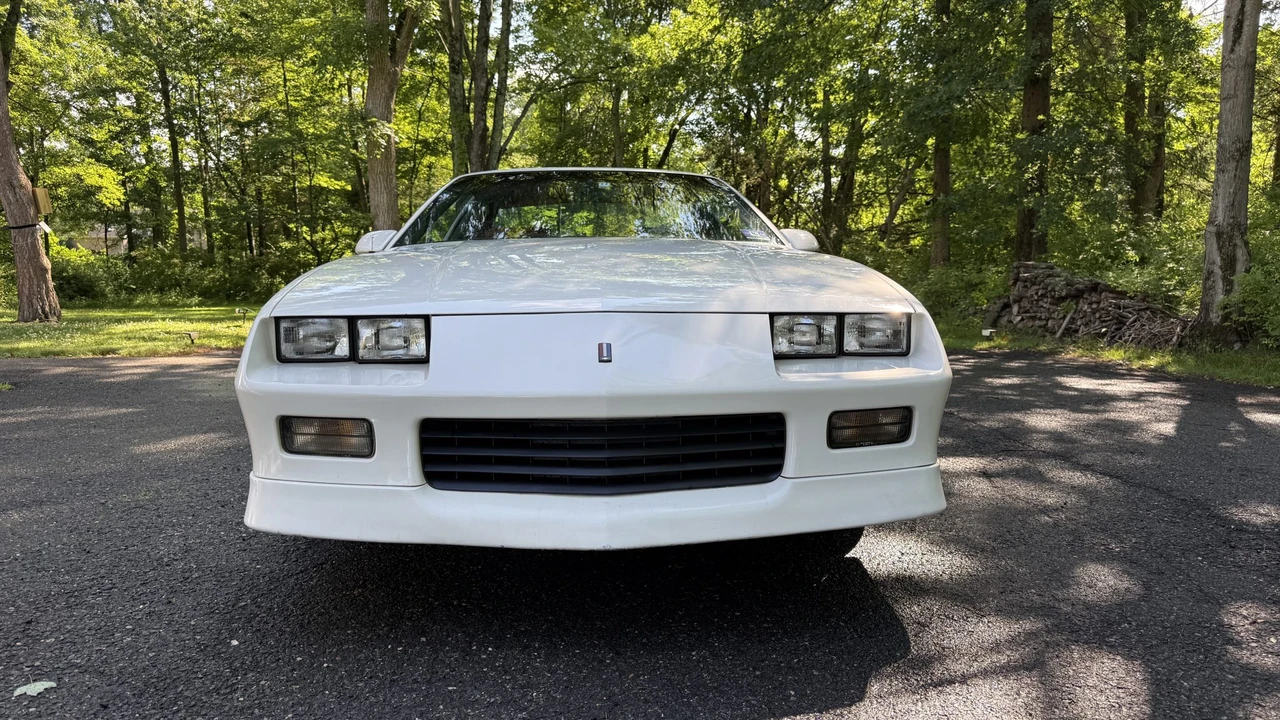 1989 Chevrolet Camaro 3rd Gen - Image 5 of 31
