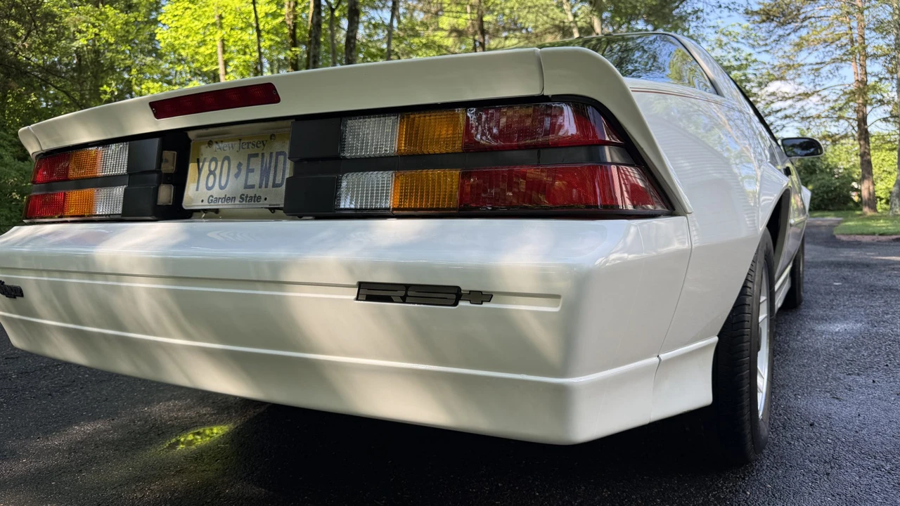 1989 Chevrolet Camaro 3rd Gen - Image 21 of 31