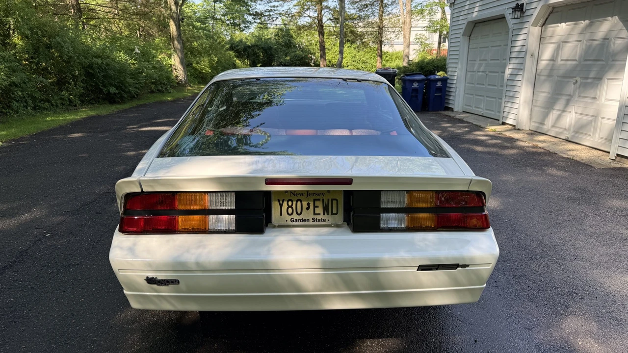 1989 Chevrolet Camaro 3rd Gen - Image 11 of 31