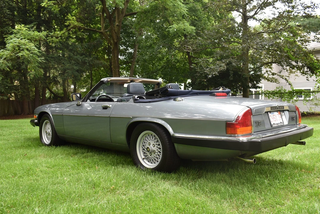 1989 Jaguar XJS Convertible - Image 10 of 31