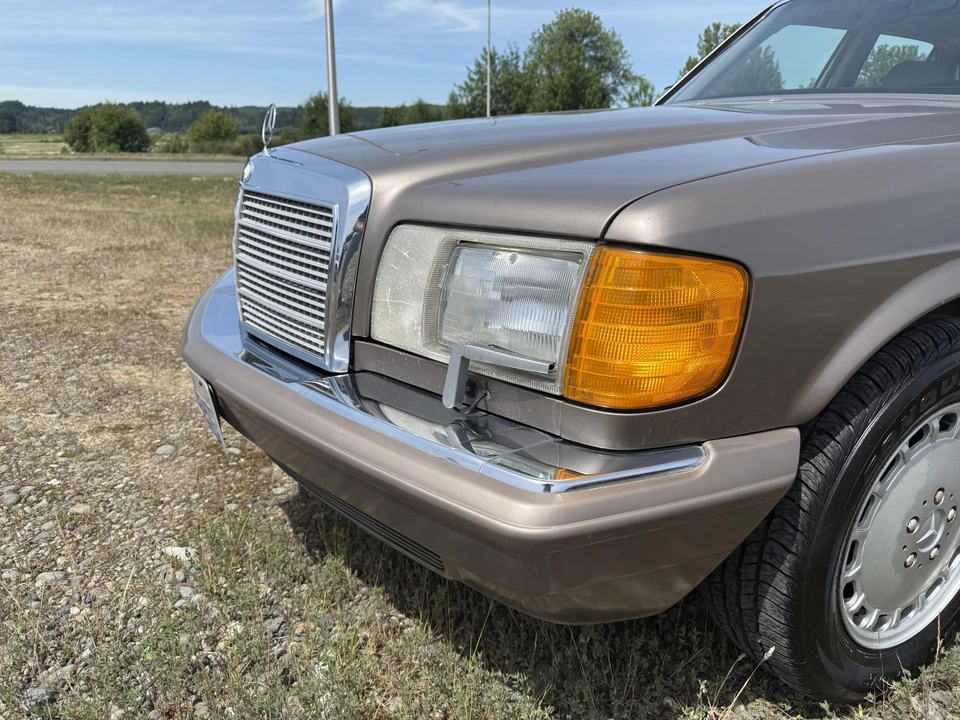 1989 Mercedes-Benz W126 S-Class Sedan - Image 13 of 31