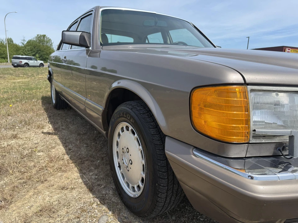 1989 Mercedes-Benz W126 S-Class Sedan - Image 9 of 31