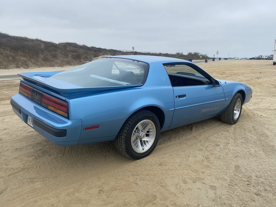1989 Pontiac Firebird 3rd Gen - Image 20 of 31