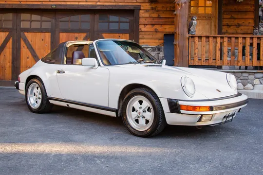 1989 Porsche 911 Carrera 3.2 Targa