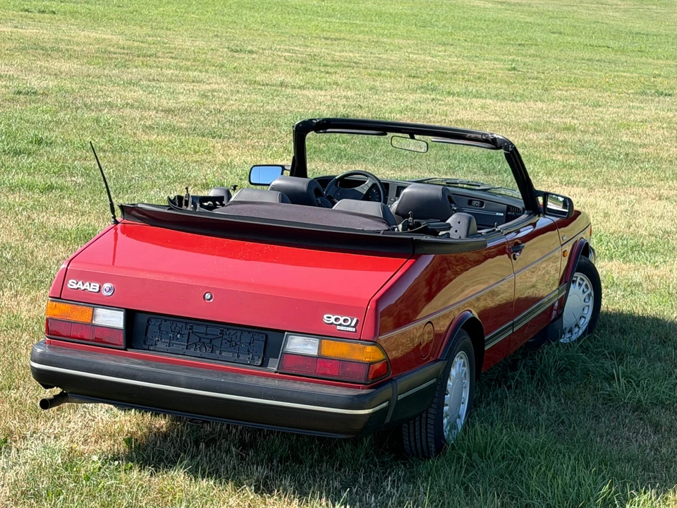 1989 Saab 900 1st Gen - Image 17 of 31