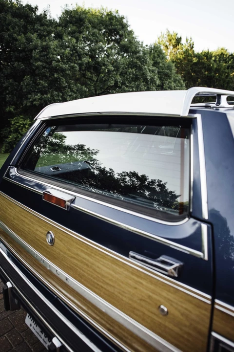 1990 Buick Roadmaster - Image 27 of 31