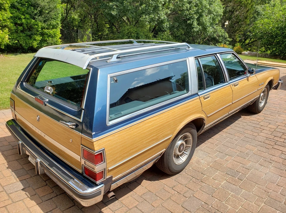 1990 Buick Roadmaster - Image 16 of 31