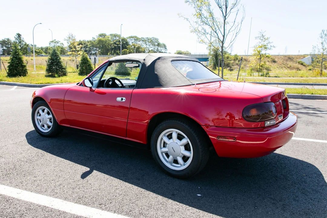 1990 Mazda NA MX-5 Miata - Image 12 of 31